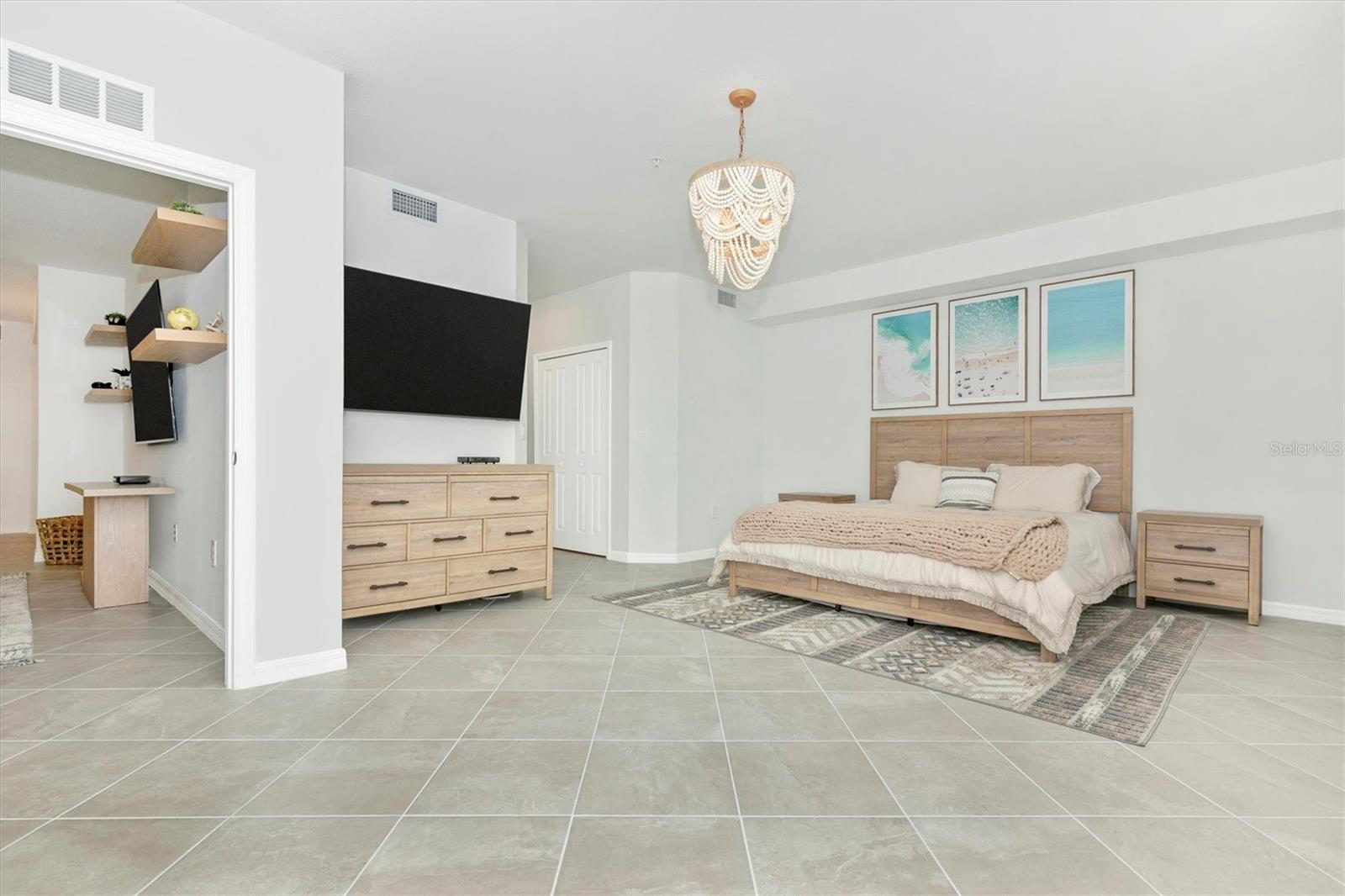 WELLEN PARK GOLF & COUNTRY CLUB - Residential Lease