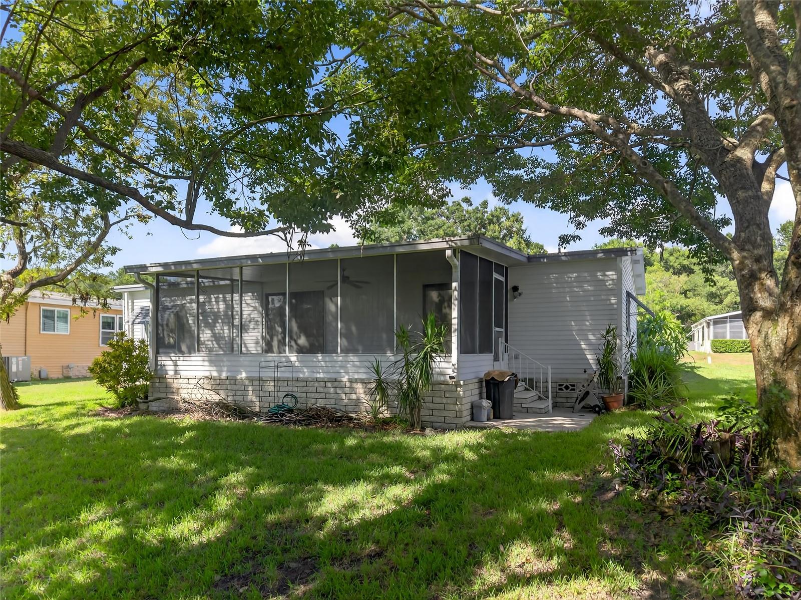 ZELLWOOD STATION COOP MH PARK - Residential