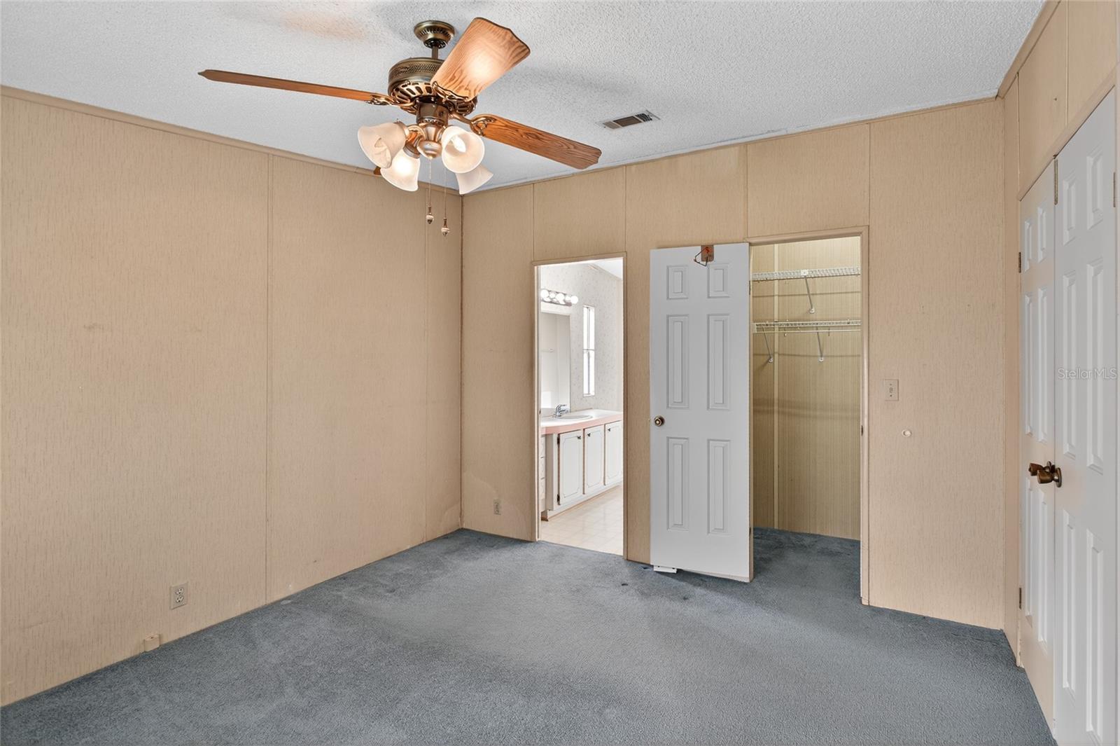 ZELLWOOD STATION COOP MH PARK - Residential