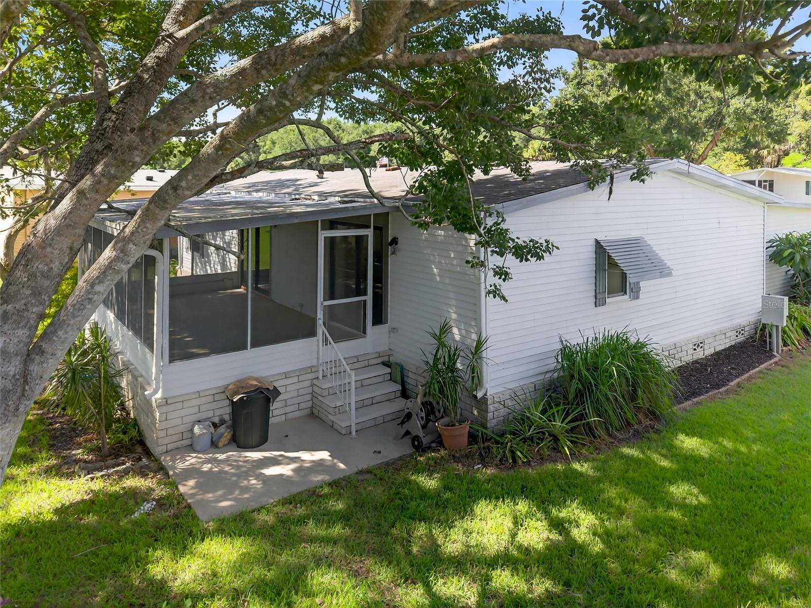 ZELLWOOD STATION COOP MH PARK - Residential