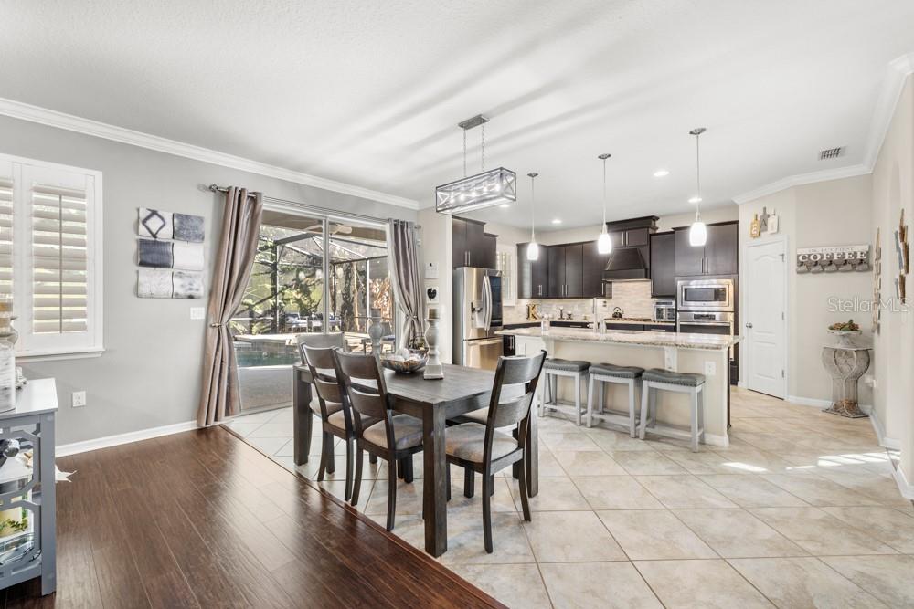 WELLINGTON WOODS - Residential