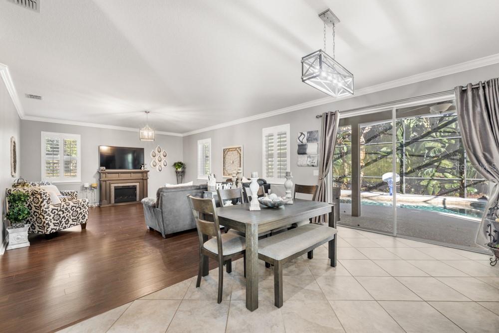 WELLINGTON WOODS - Residential