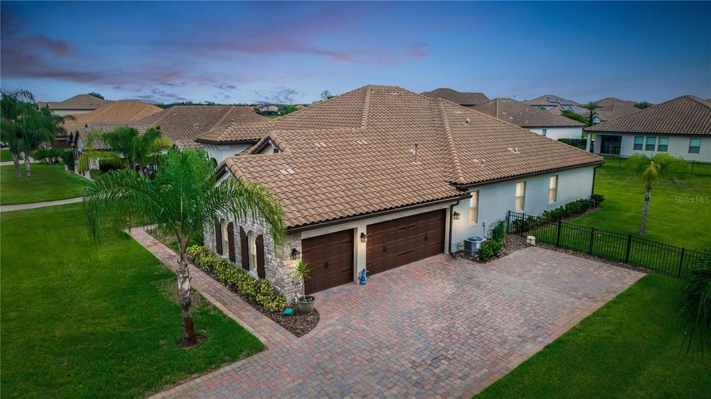 Photo of 175 Rosa Bella View, Debary, FL 32713 (MLS # V4945214)