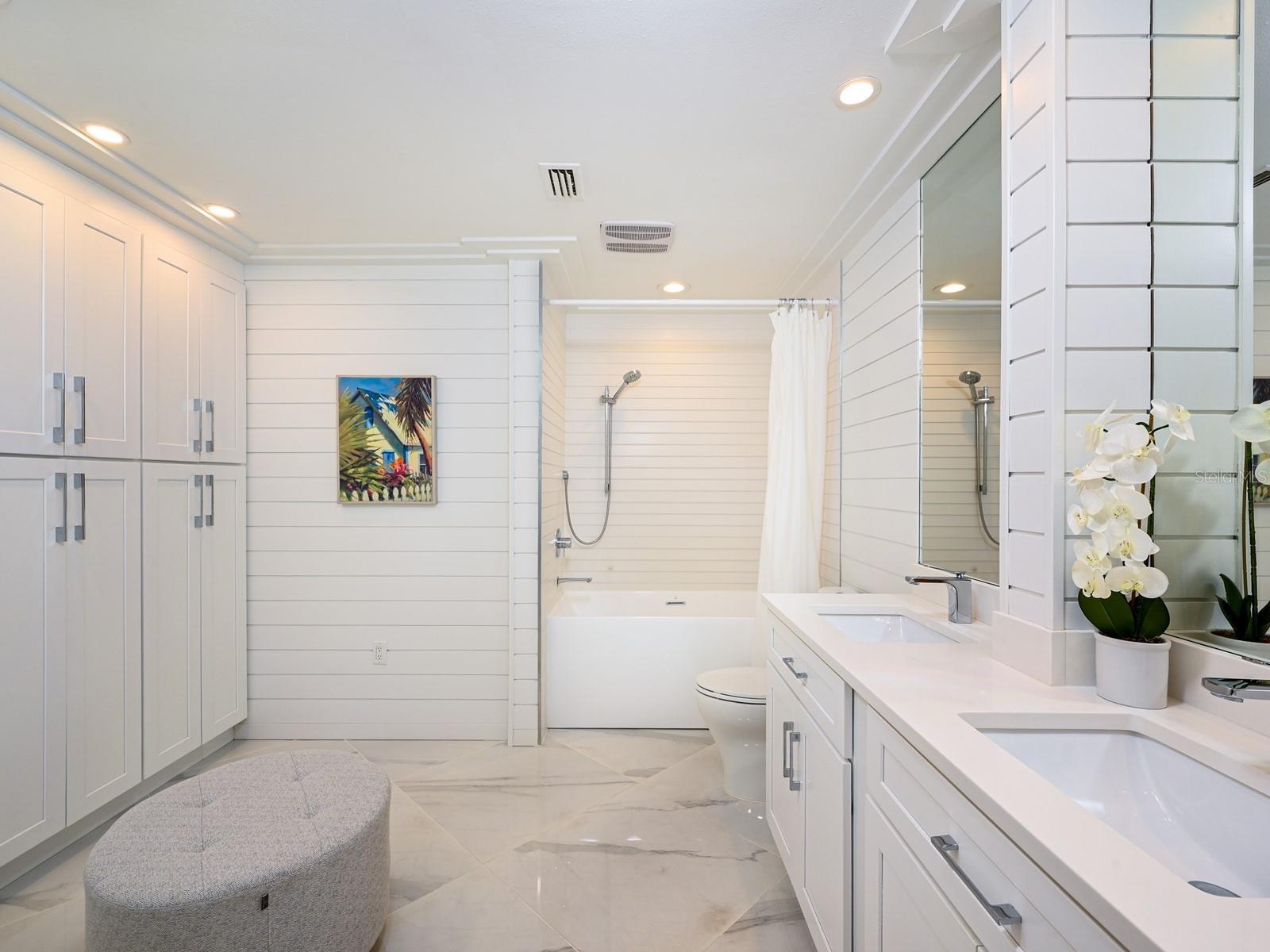 CHANTECLAIRE, THE MEADOWS - Residential Lease