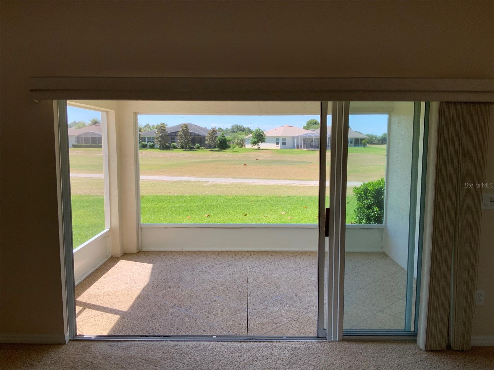 ARLINGTON RIDGE - Residential