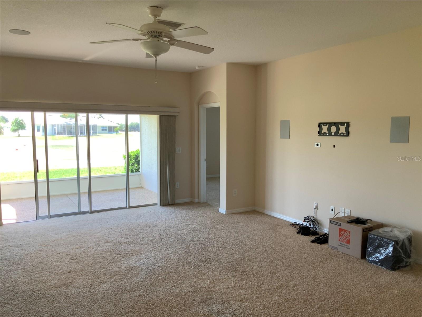 ARLINGTON RIDGE - Residential