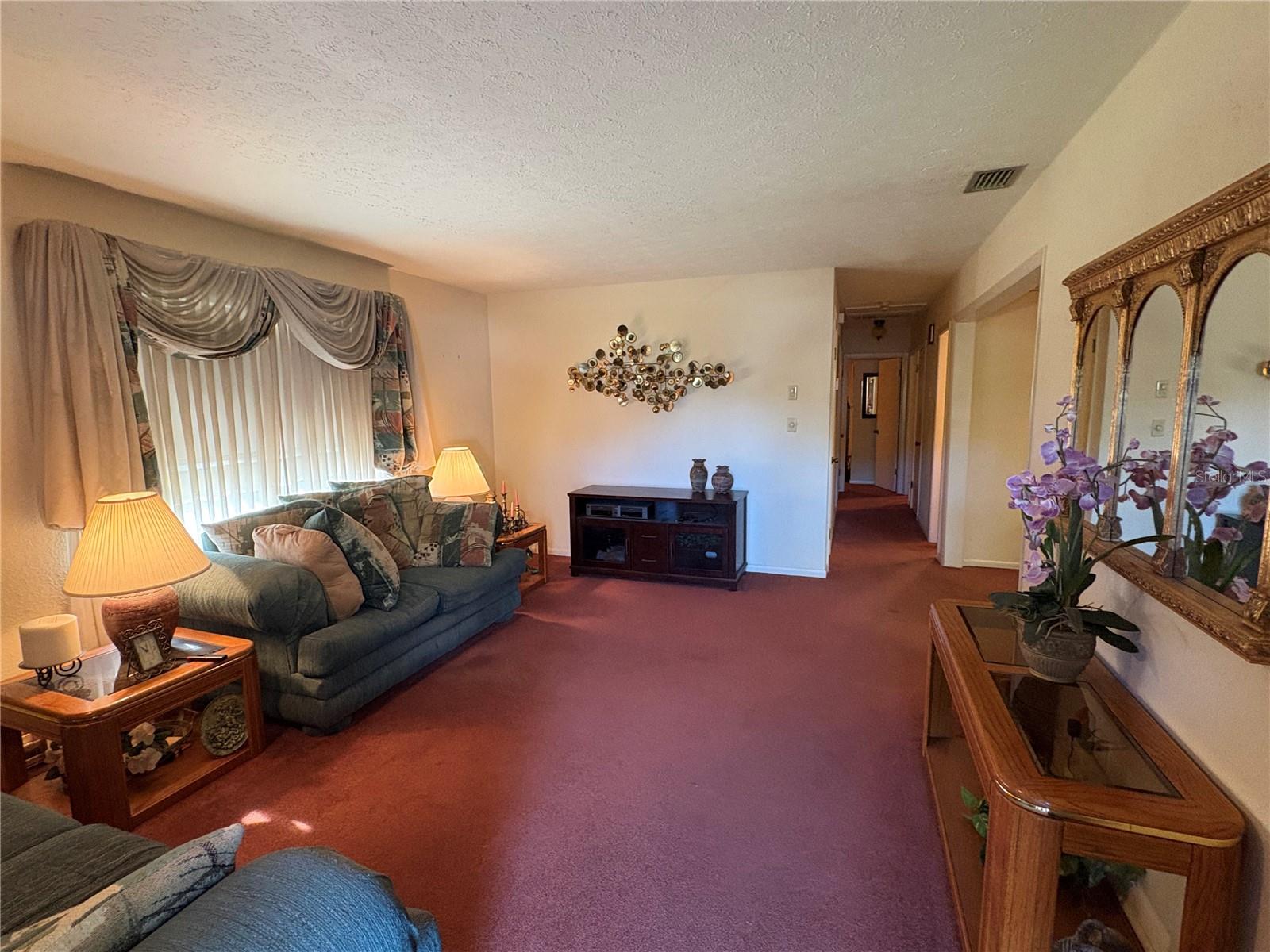 3308 W ELLICOTT STREET