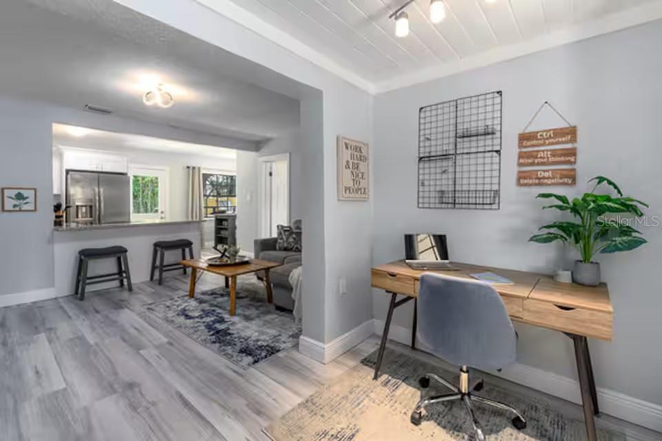 Photo of 5212 S Puritan Avenue, Tampa, FL 33611 (MLS # TB8559098)