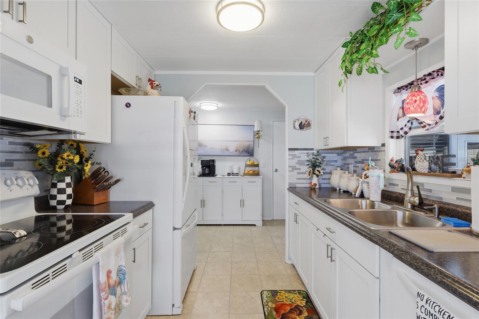 LAKE BETMAR ESTATES - Residential