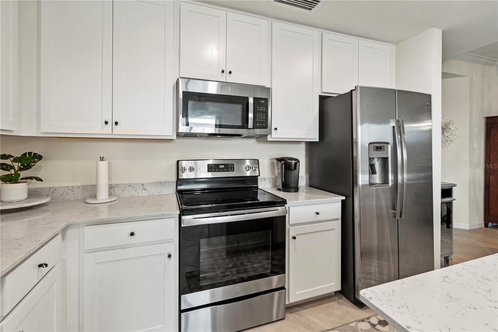 TERRACE VI AT LAKEWOOD NATIONAL PH I - Residential Lease