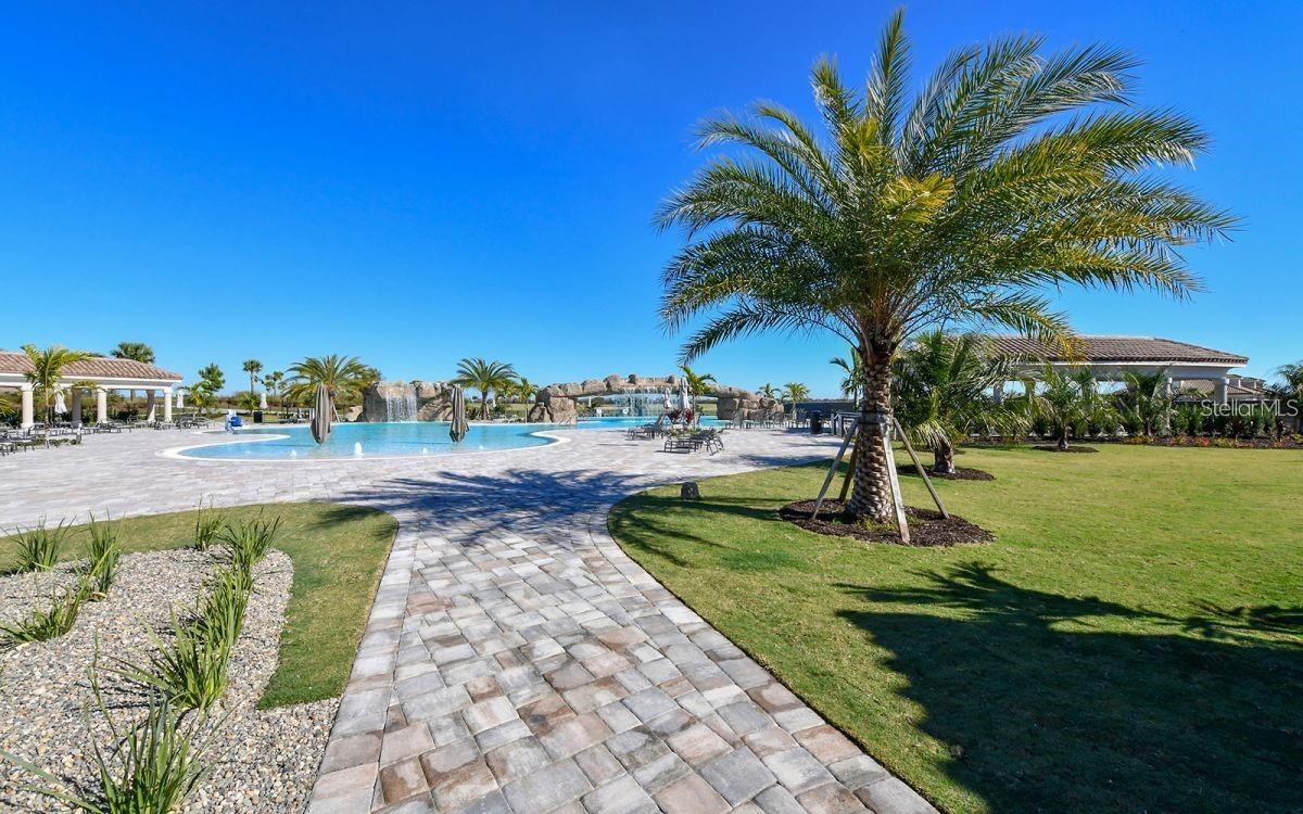 TERRACE VI AT LAKEWOOD NATIONAL PH I - Residential Lease