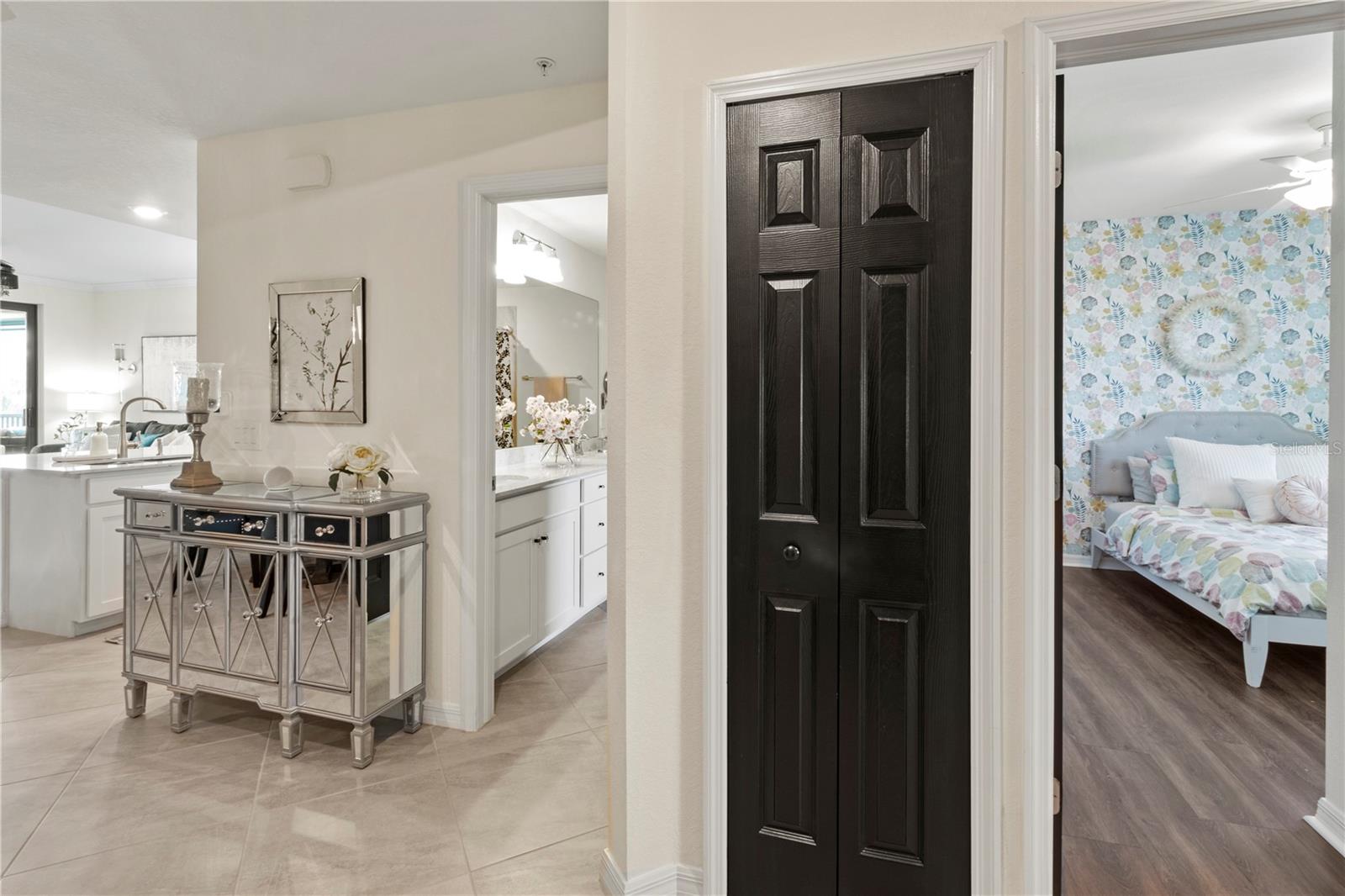 TERRACE VI AT LAKEWOOD NATIONAL PH I - Residential Lease