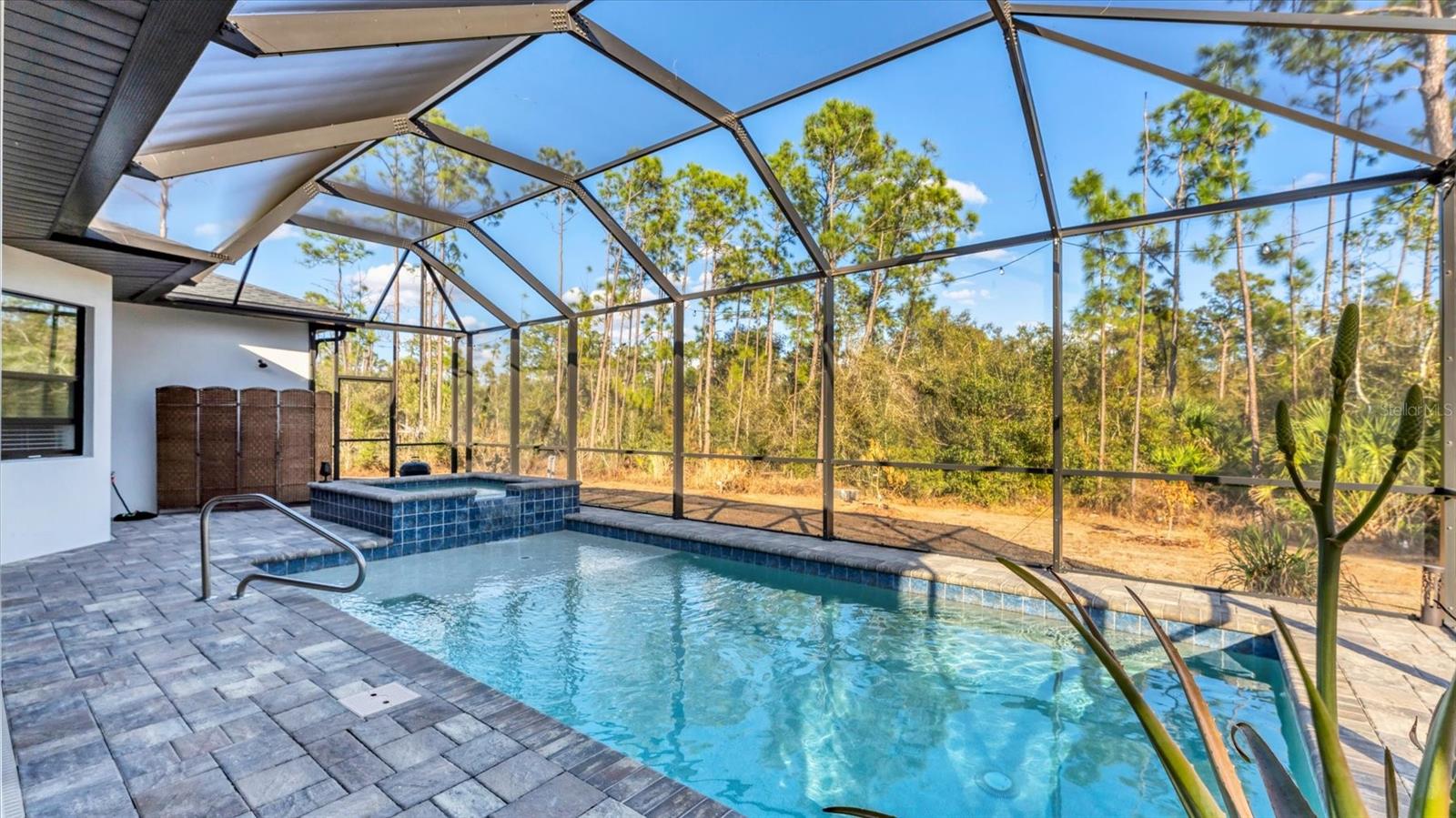 NORTH PORT CHARLOTTE ESTATES ADD 01 - Residential