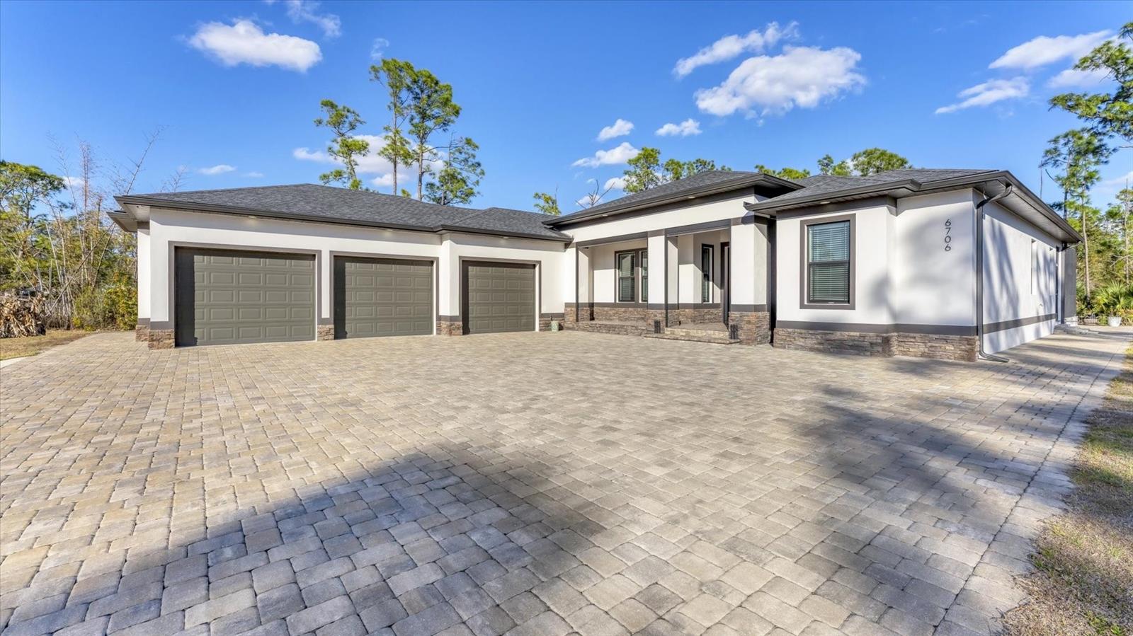 NORTH PORT CHARLOTTE ESTATES ADD 01 - Residential