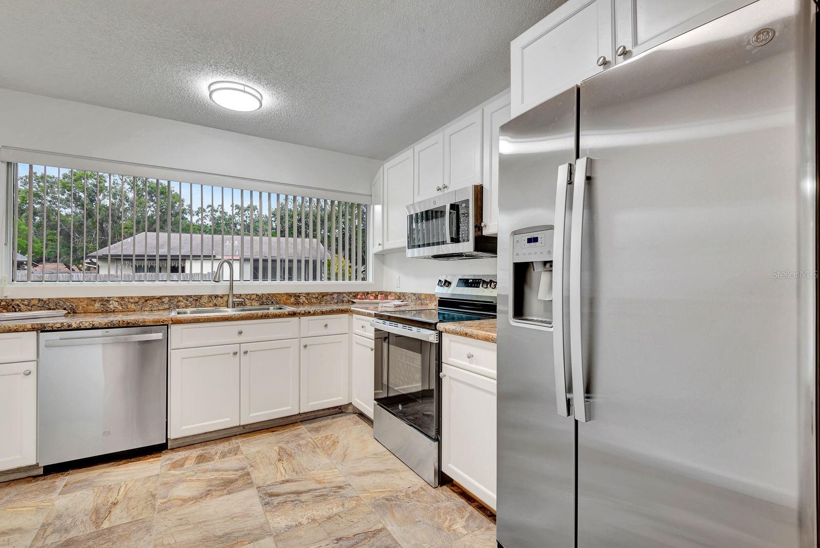 CEDAR HAMMOCK - Residential