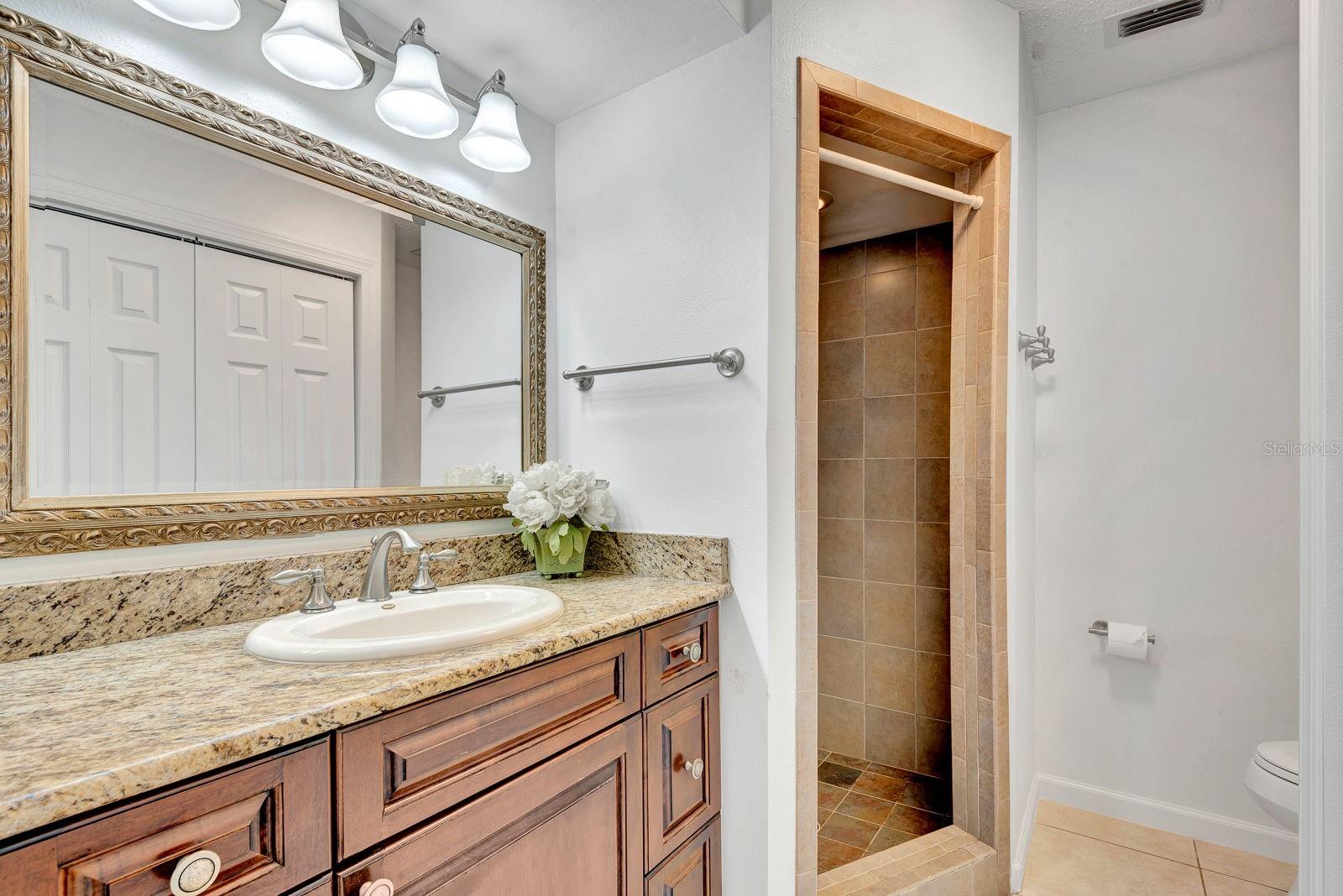 CEDAR HAMMOCK - Residential