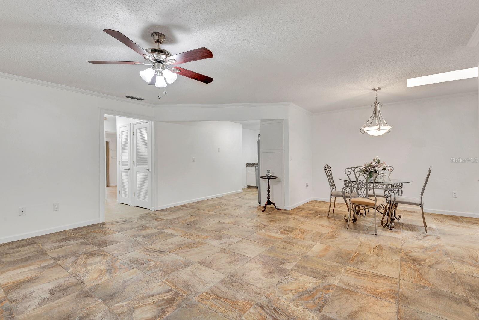 CEDAR HAMMOCK - Residential