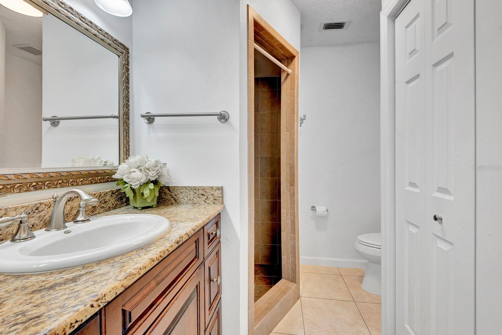 CEDAR HAMMOCK - Residential