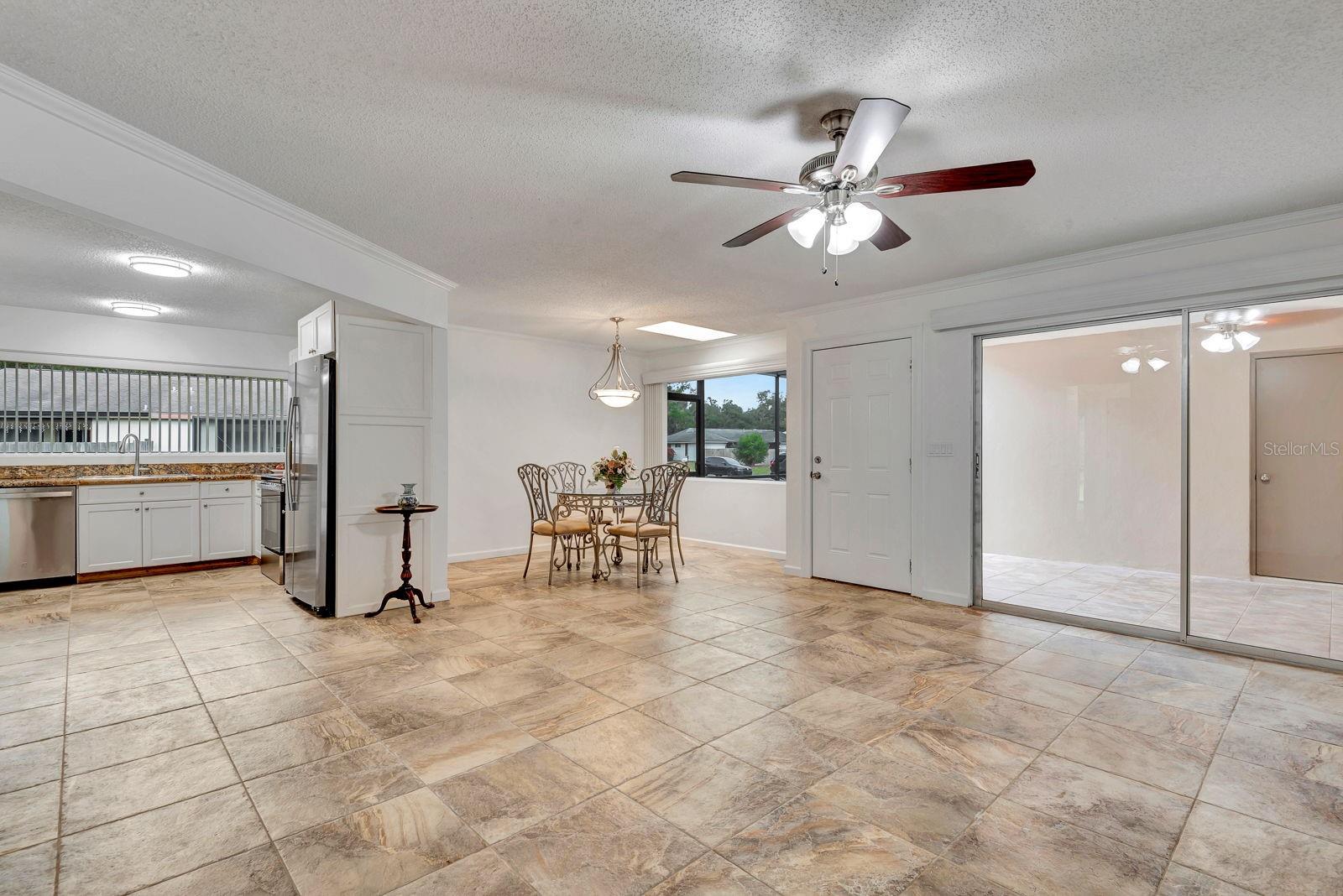 CEDAR HAMMOCK - Residential