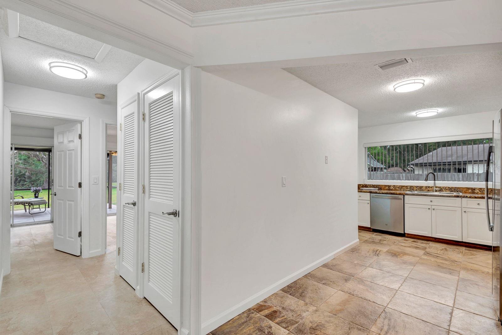 CEDAR HAMMOCK - Residential