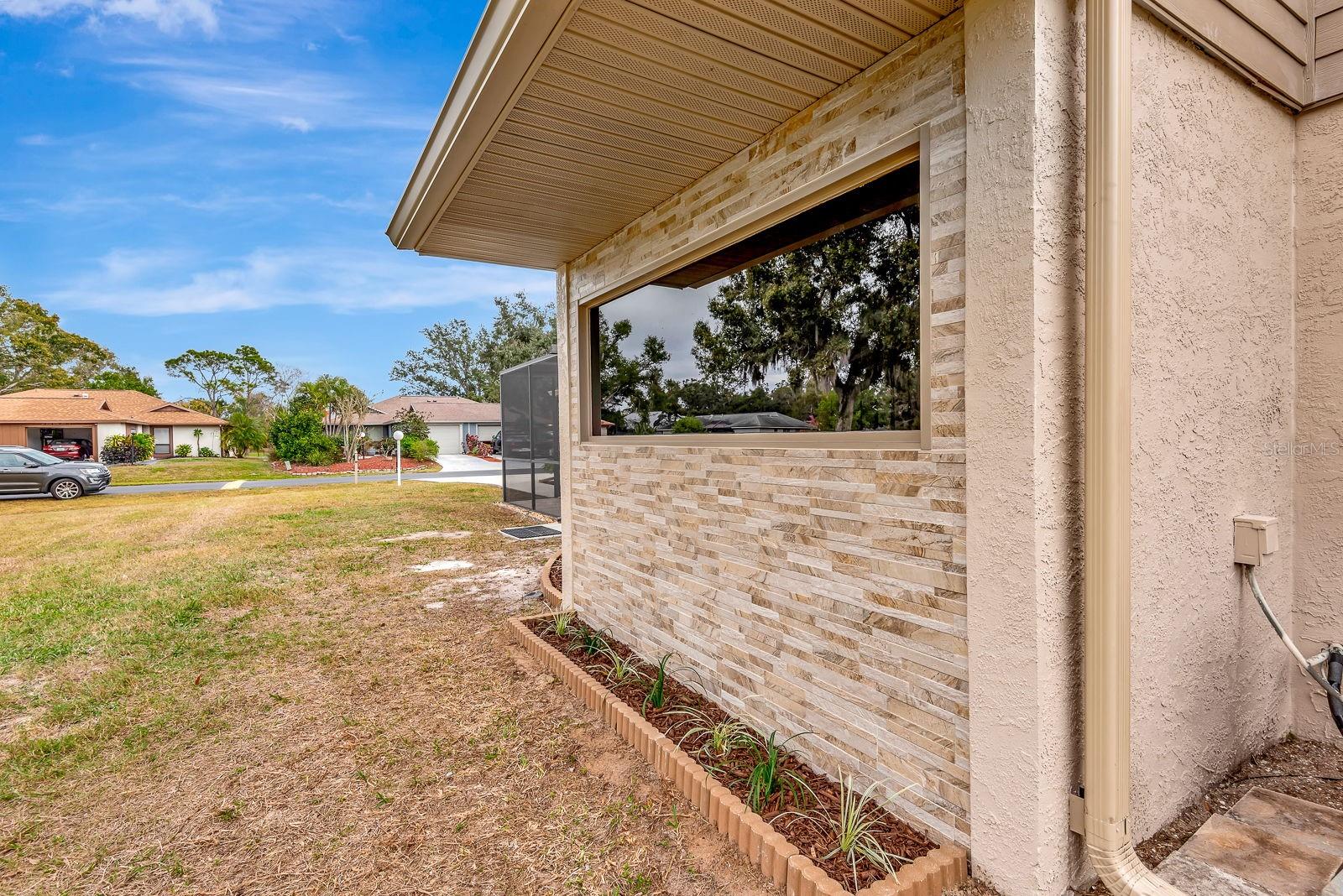 CEDAR HAMMOCK - Residential