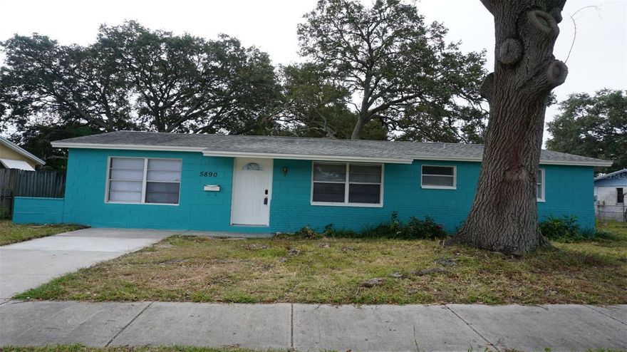 Freshly painted inside and outside 3 bedroom 2 bath home located in SKYVIEW TERRACE Subdivision. Features include 1,150 htd. sq.ft., ceramic tile throughout the living room, bedrooms and bathrooms., Convenient to many shopping stores, Tyrone Mall and Parkside Mall, easy access to I-275.