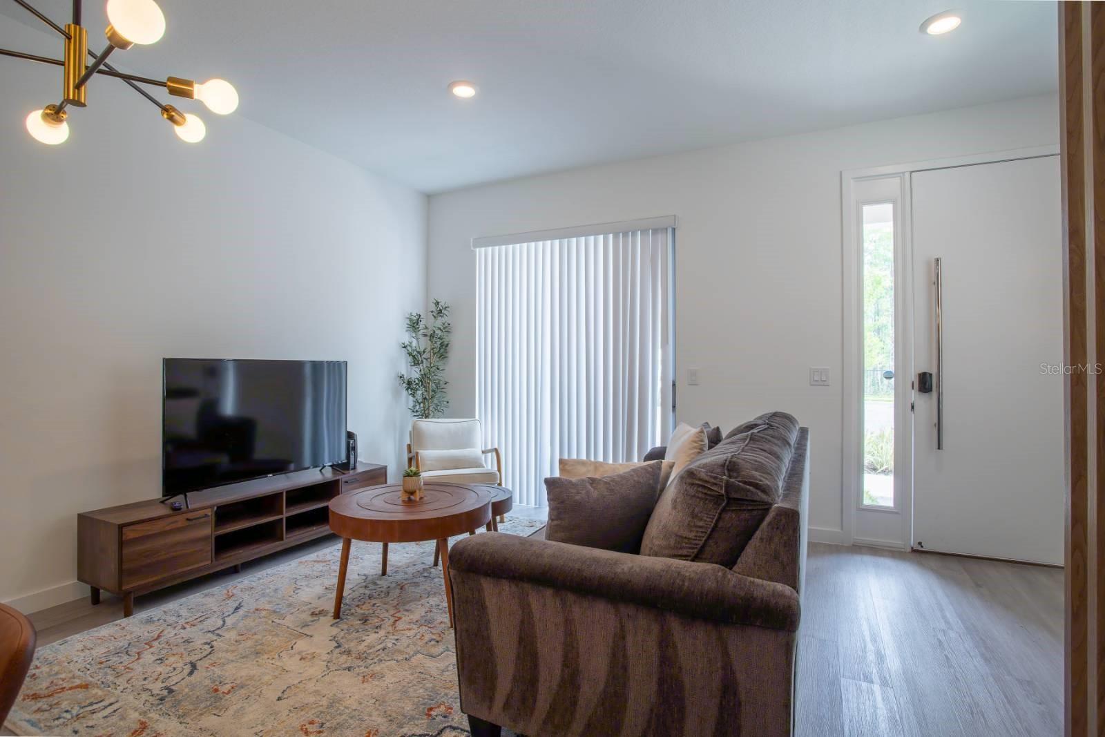 HUB AT WESTSIDE - Residential