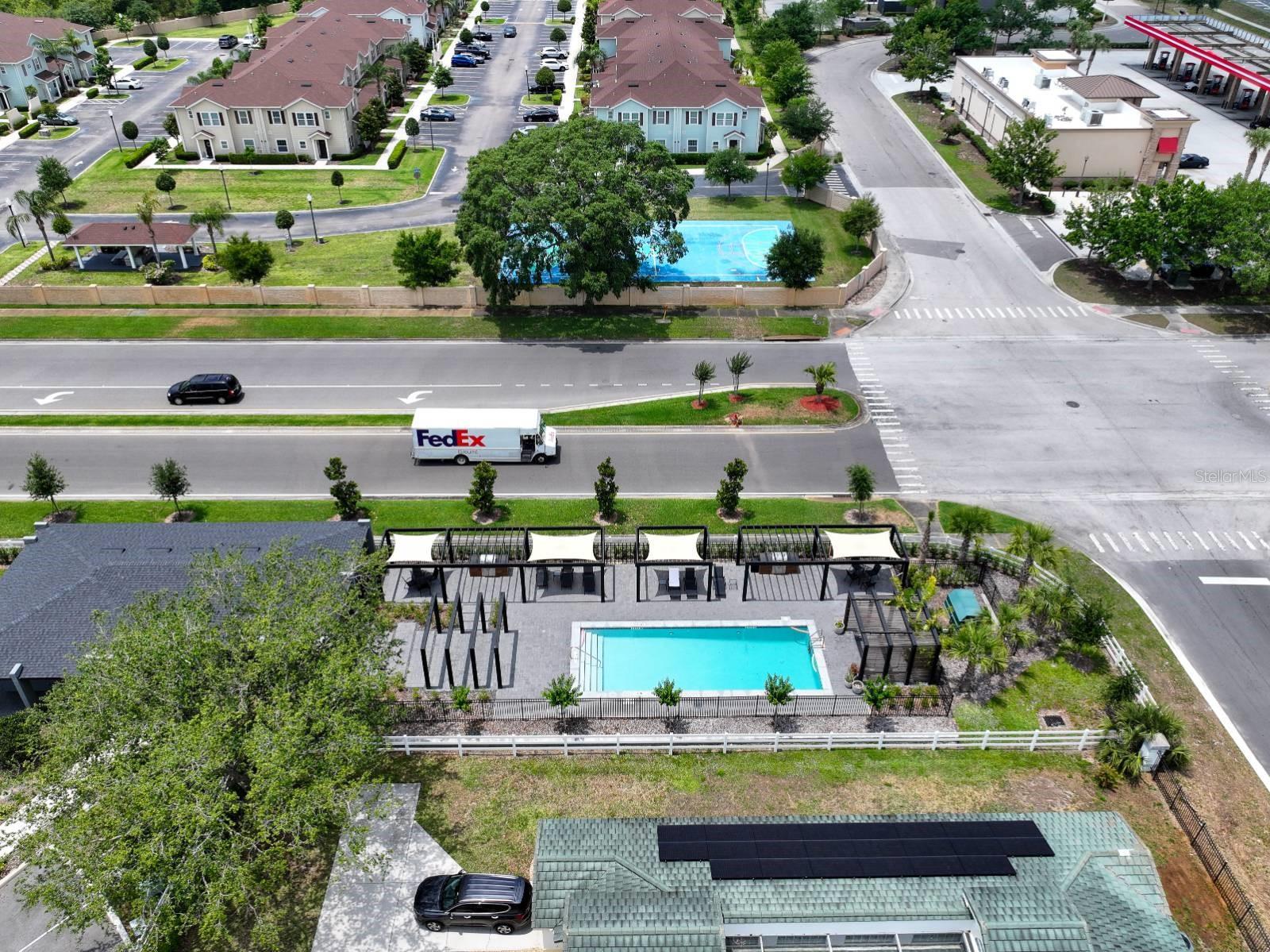 HUB AT WESTSIDE - Residential