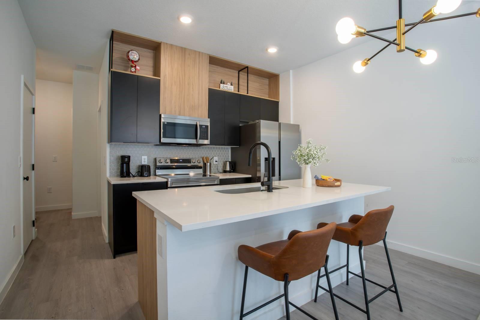 HUB AT WESTSIDE - Residential