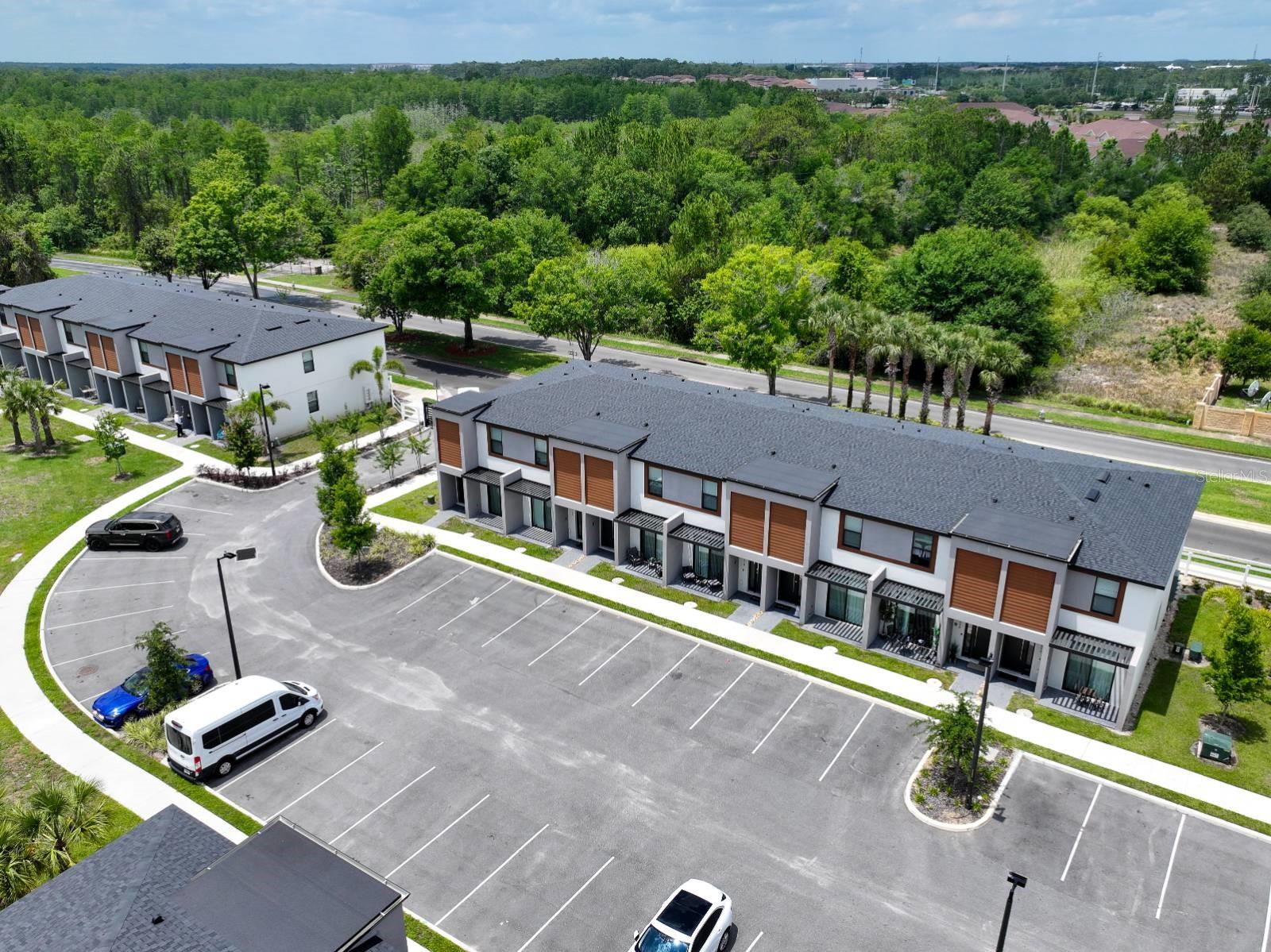 HUB AT WESTSIDE - Residential