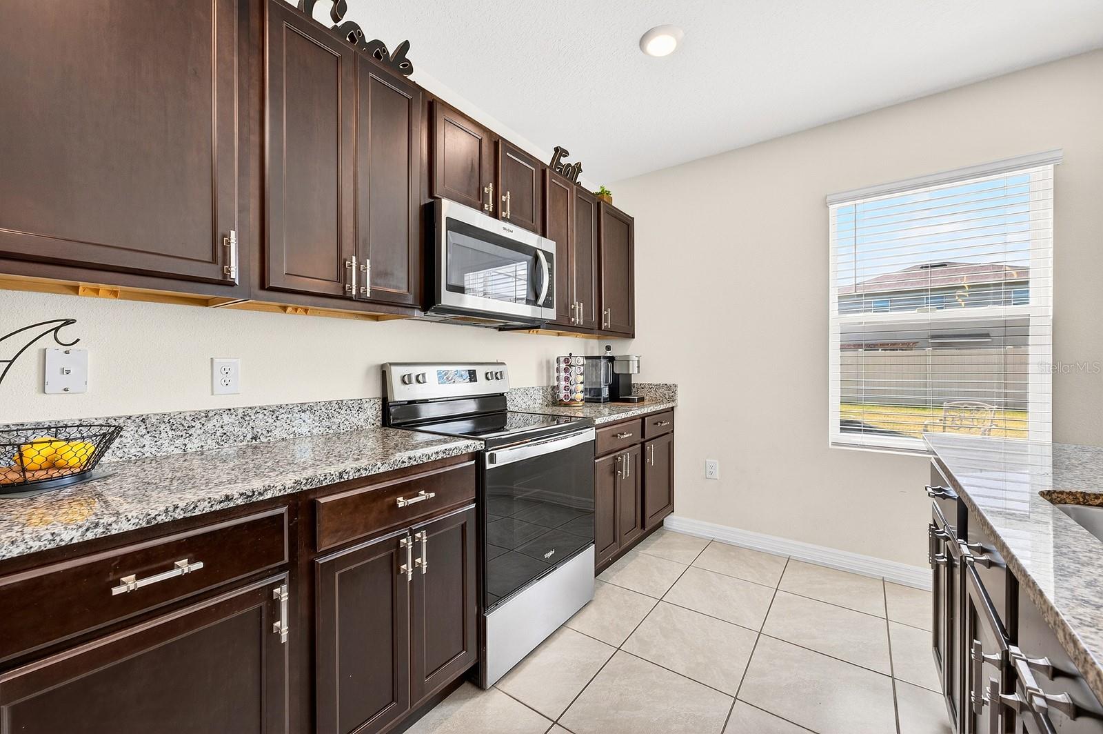 EASTGROVE - Residential