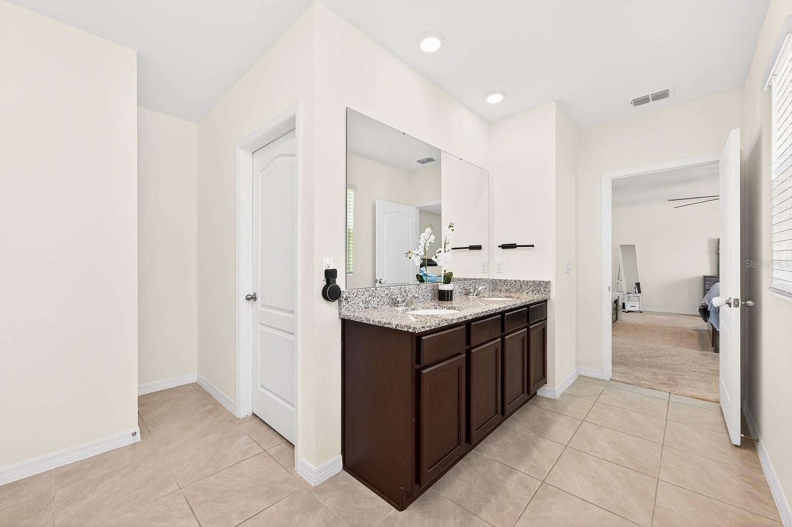 EASTGROVE - Residential