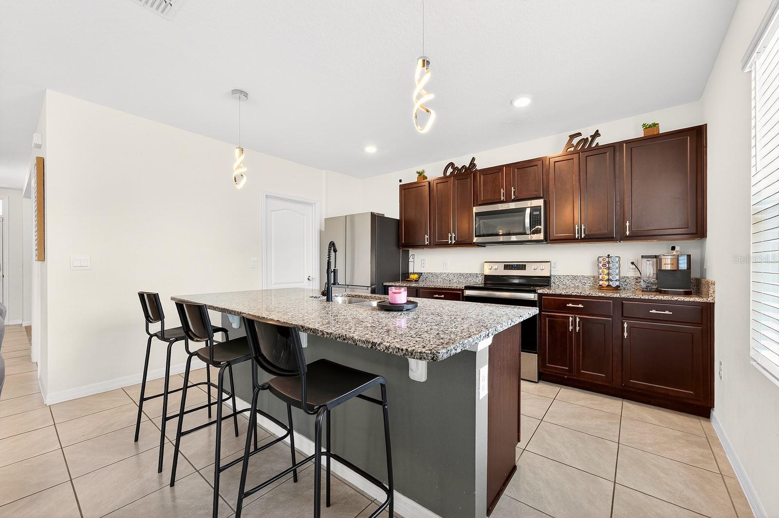 EASTGROVE - Residential