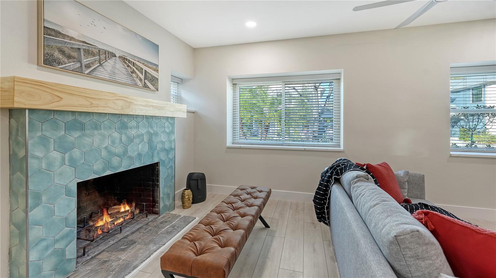 TOWLES - Residential