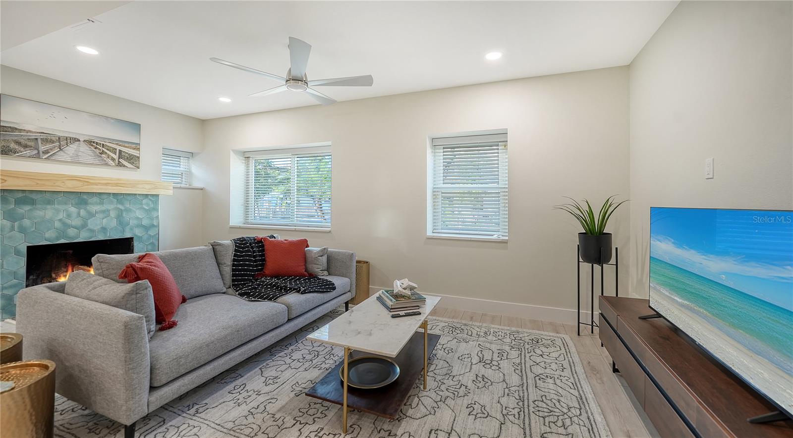 TOWLES - Residential