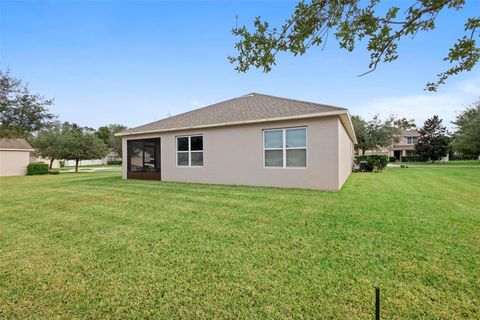 A home in DELAND