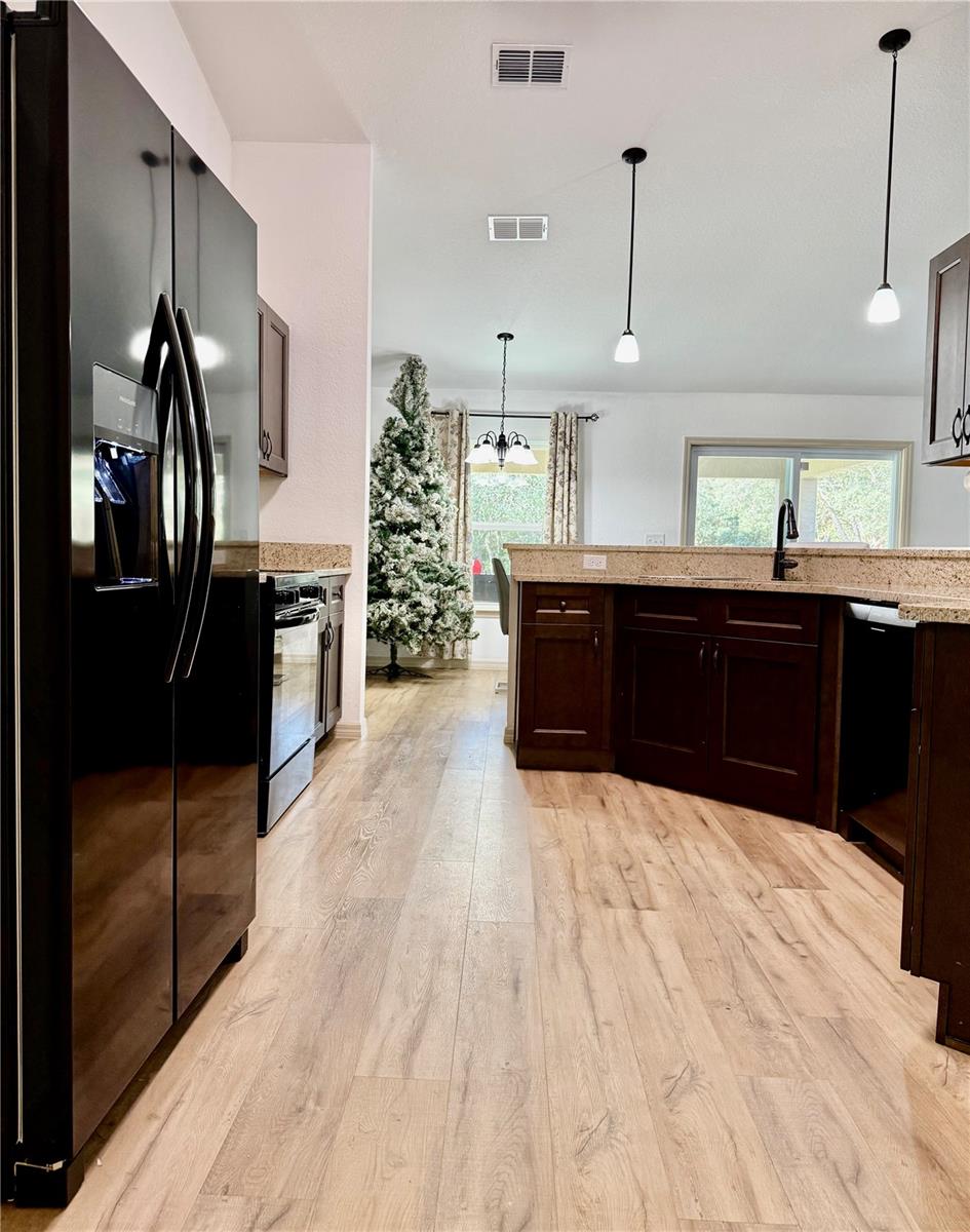 RAINBOW LAKES ESTATE - Residential