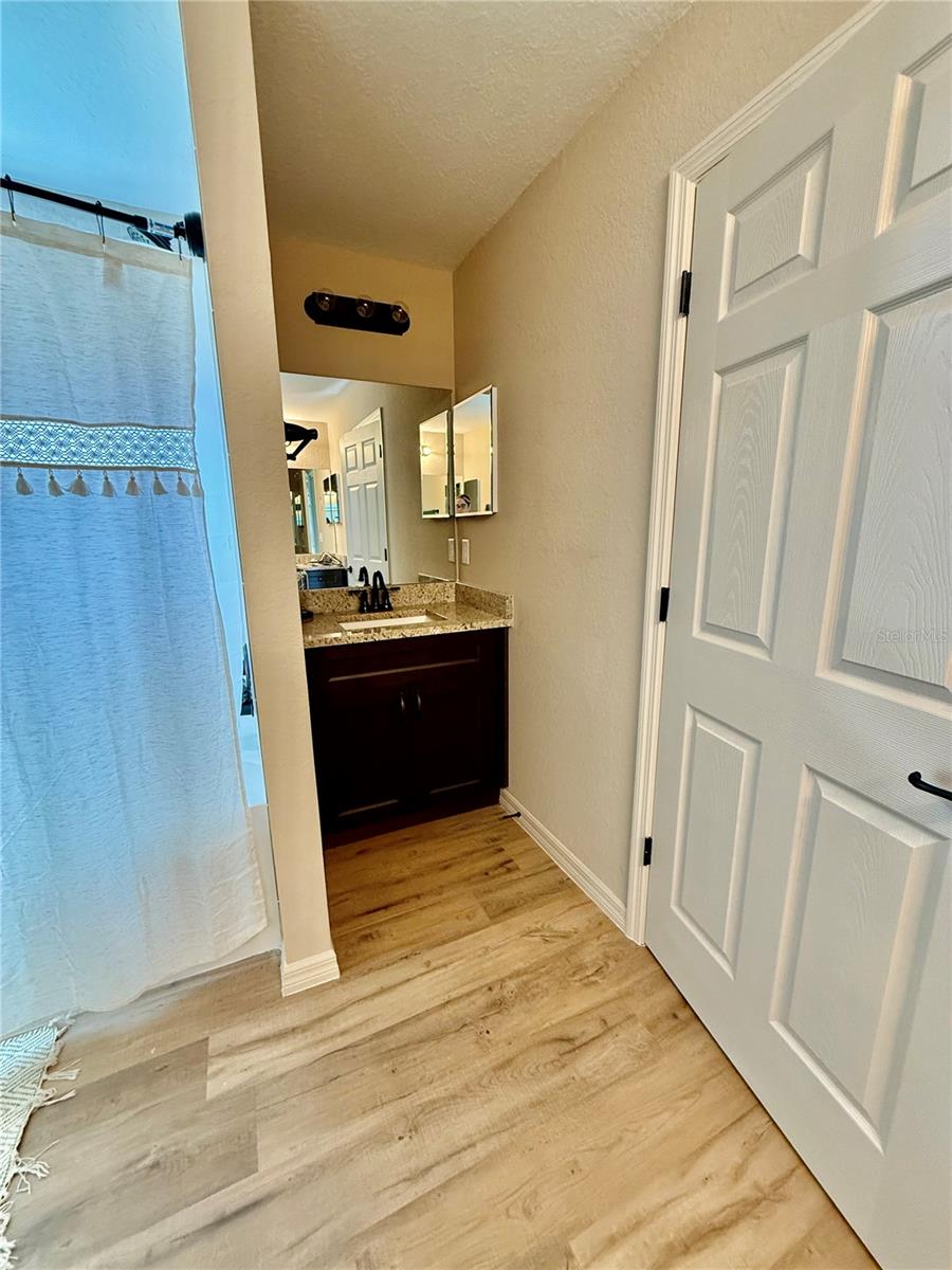 RAINBOW LAKES ESTATE - Residential