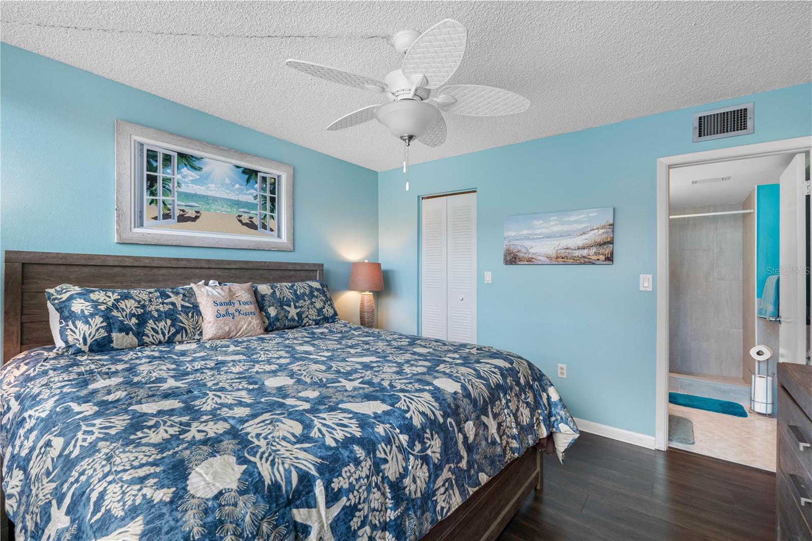 BAY MARINER THE CONDO - Residential