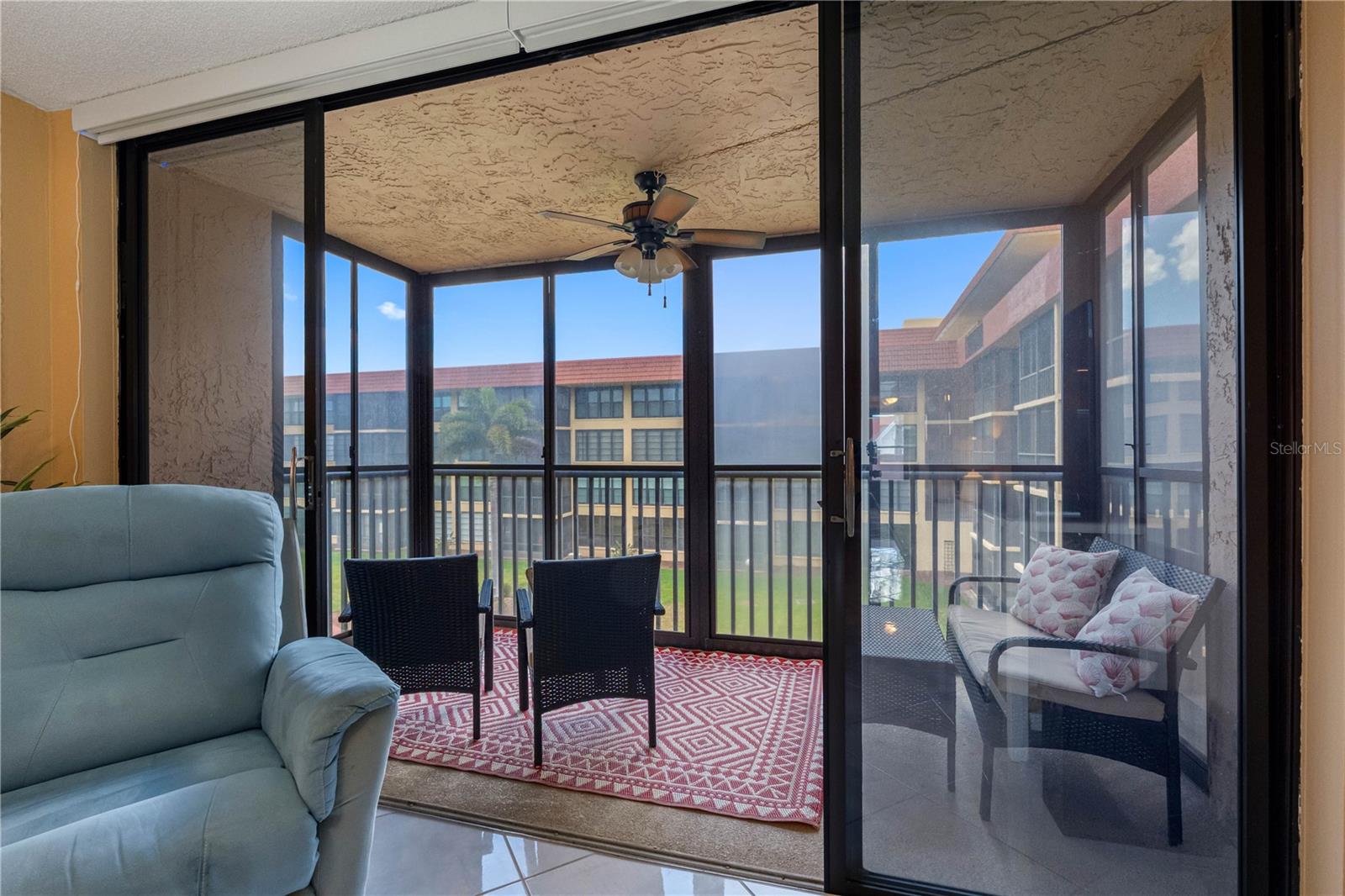 BAY MARINER THE CONDO - Residential