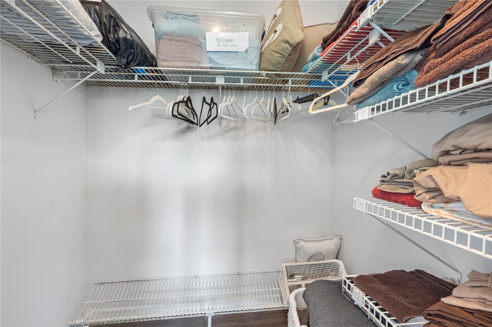 BAY MARINER THE CONDO - Residential