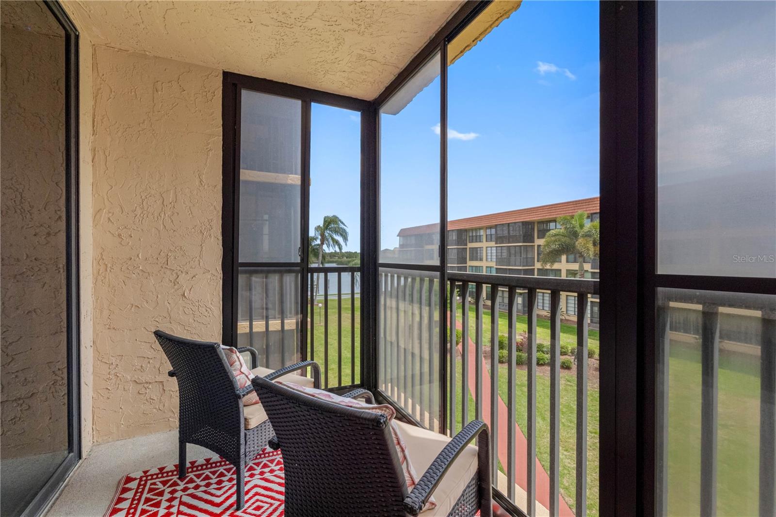 BAY MARINER THE CONDO - Residential