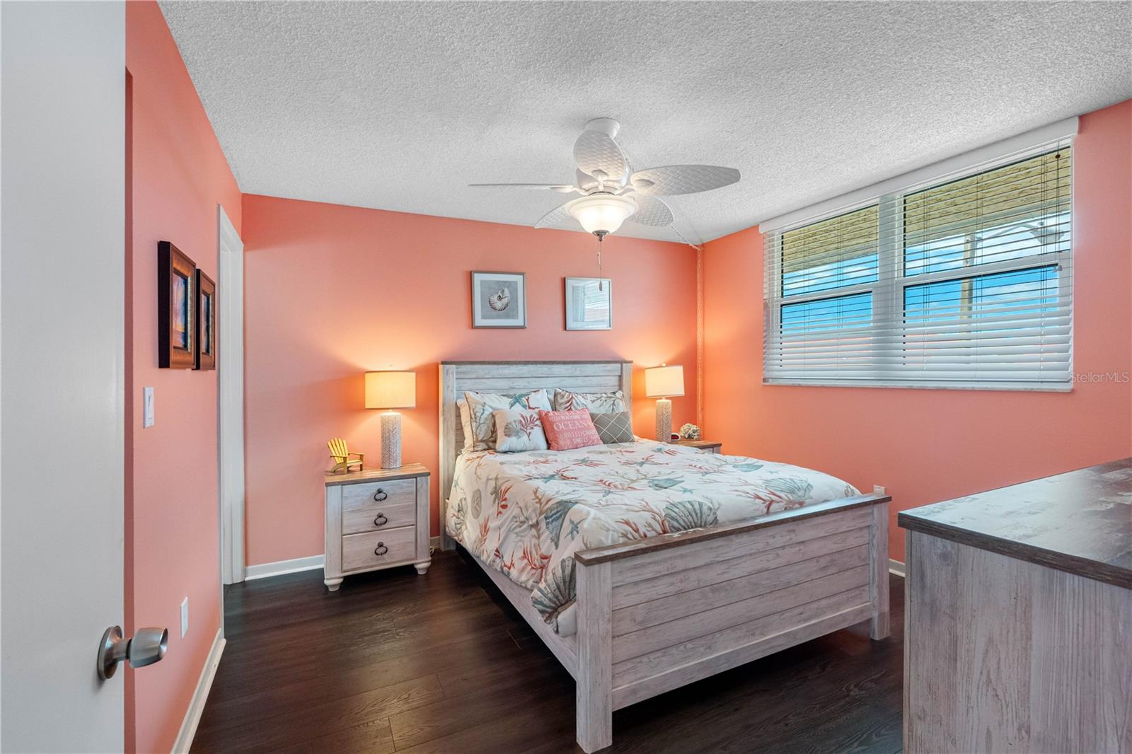 BAY MARINER THE CONDO - Residential