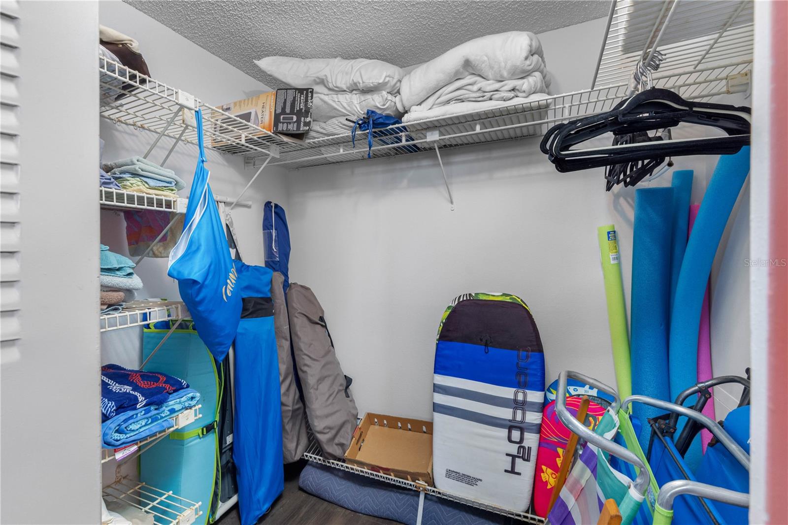 BAY MARINER THE CONDO - Residential