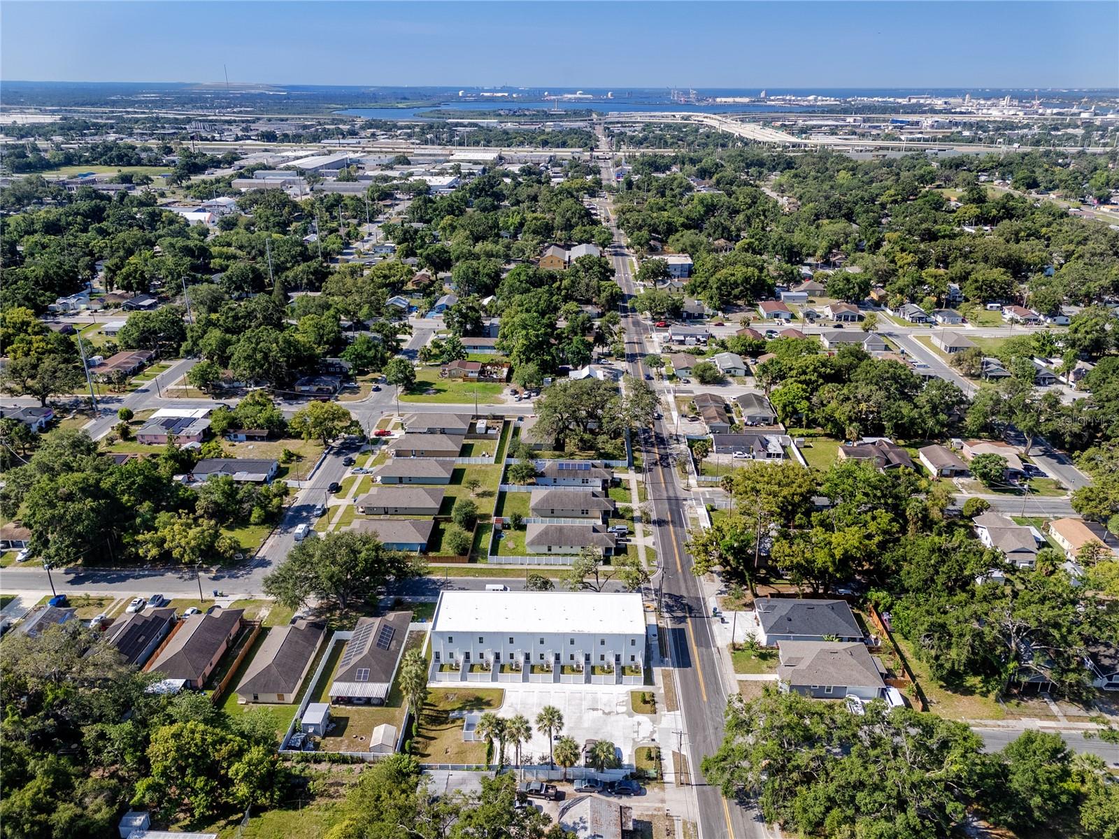 SOMERSET ON 34TH STREET TOWNHOMES - Residential