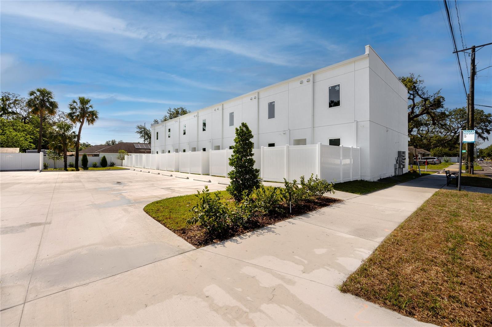 SOMERSET ON 34TH STREET TOWNHOMES - Residential