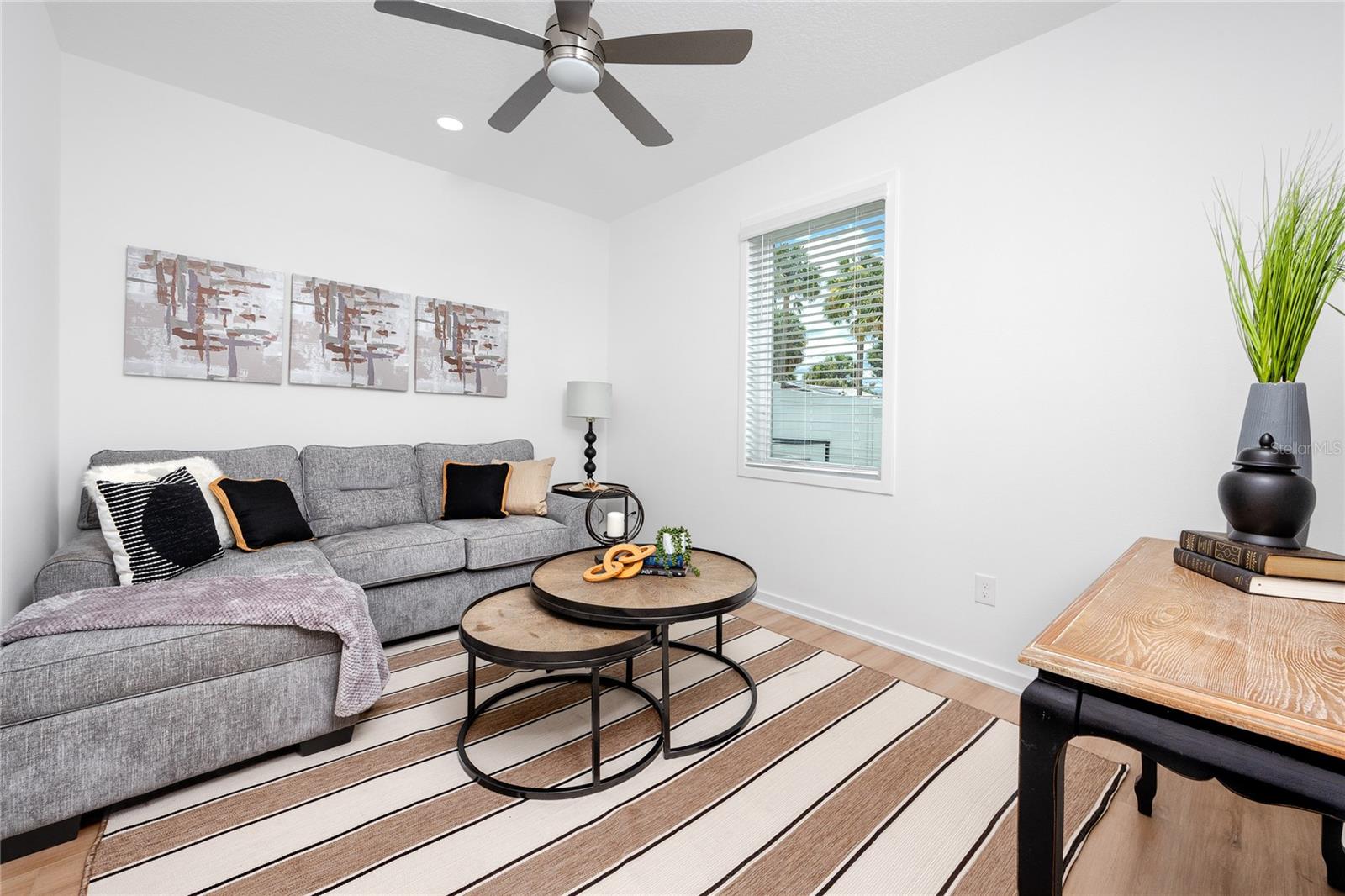 SOMERSET ON 34TH STREET TOWNHOMES - Residential