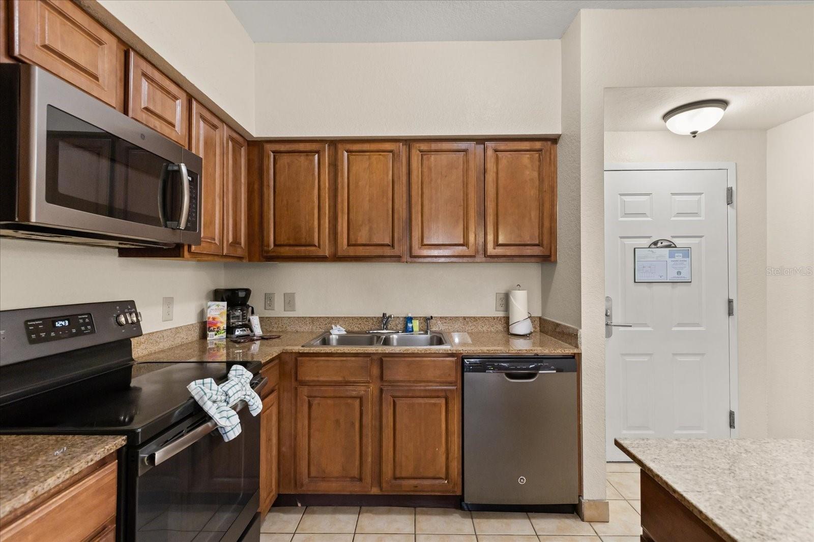 FLORIDAYS ORLANDO RESIDENCE PH 03 - Residential