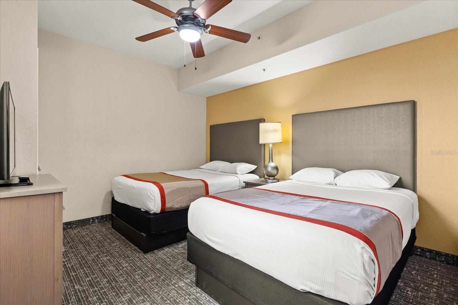 FLORIDAYS ORLANDO RESIDENCE PH 03 - Residential