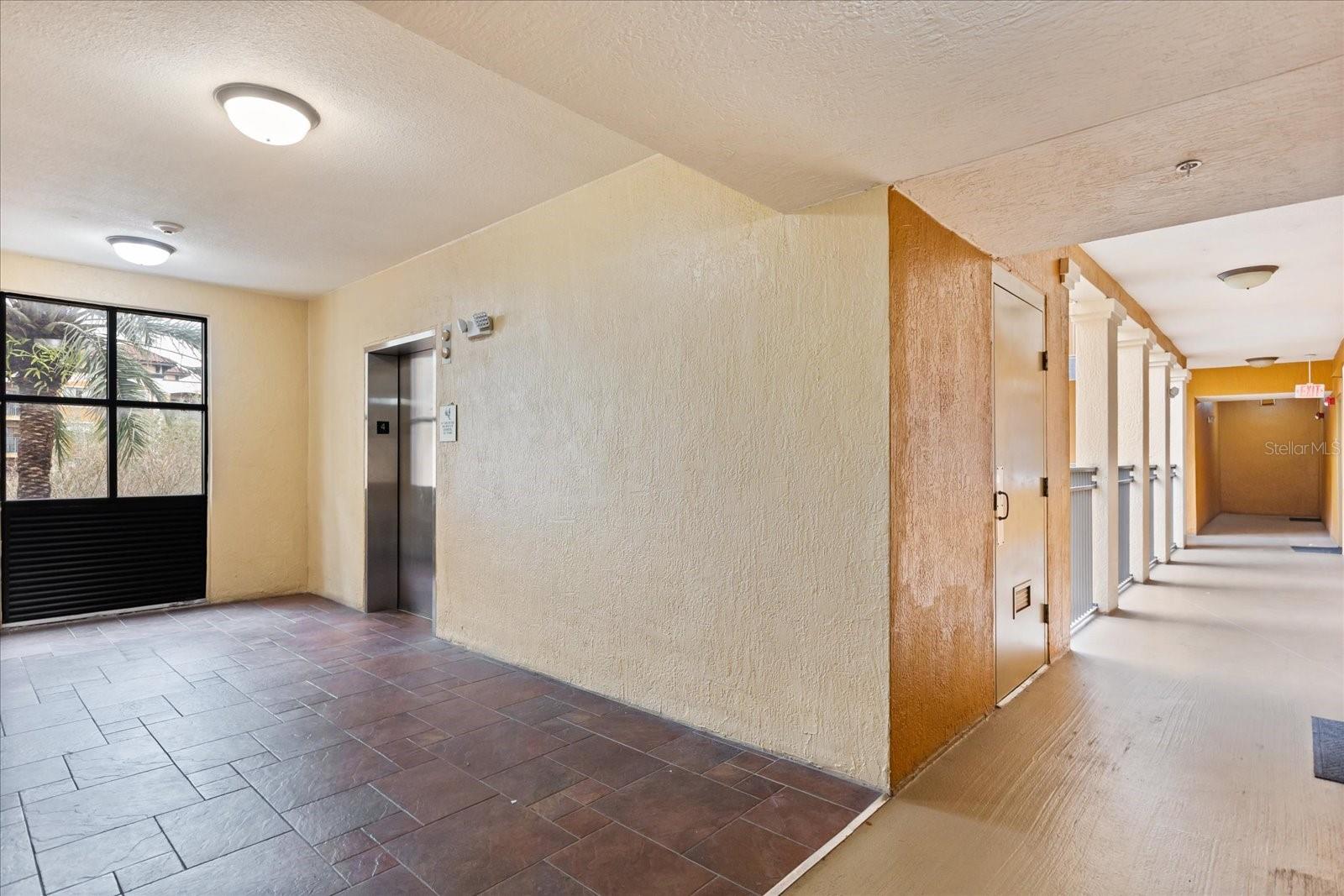 FLORIDAYS ORLANDO RESIDENCE PH 03 - Residential